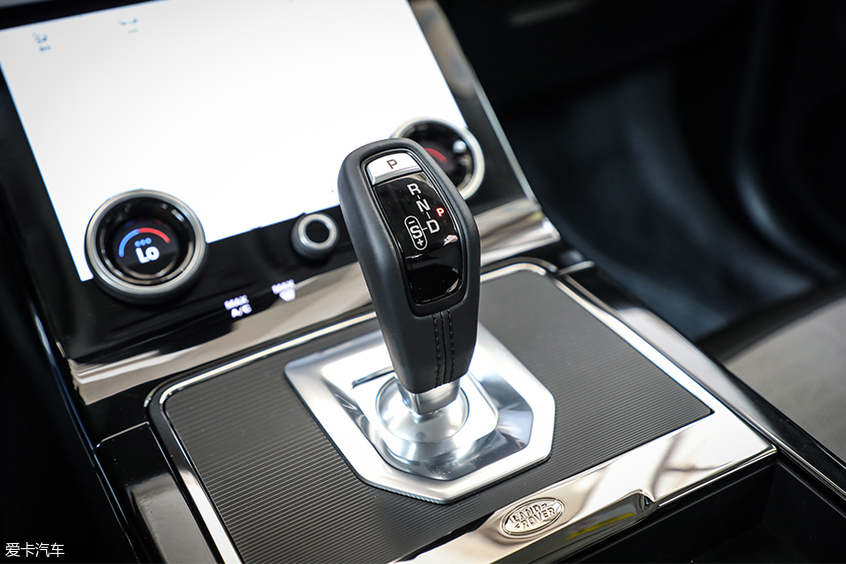 路虎揽胜极光249psr-dynamics性能版,试驾全新一代揽胜极光