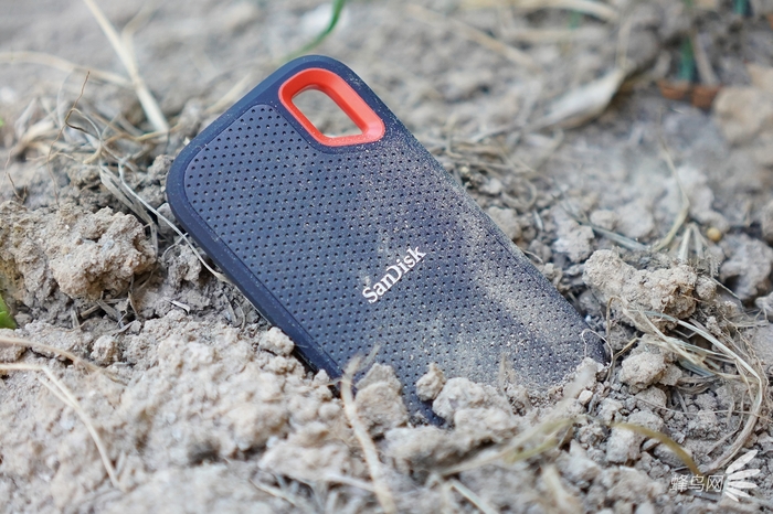 闪迪至尊高速固态硬盘测速,闪迪固态硬盘至尊3D进阶版