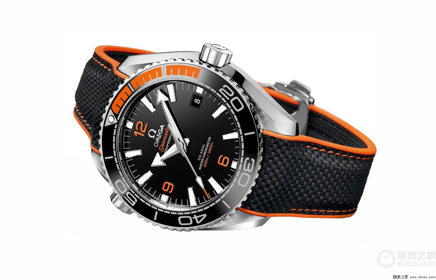被看好的欧米茄全新海马系列海洋宇宙600米潜水表