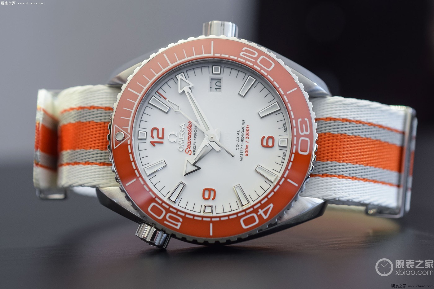 被看好的欧米茄全新海马系列海洋宇宙600米潜水表