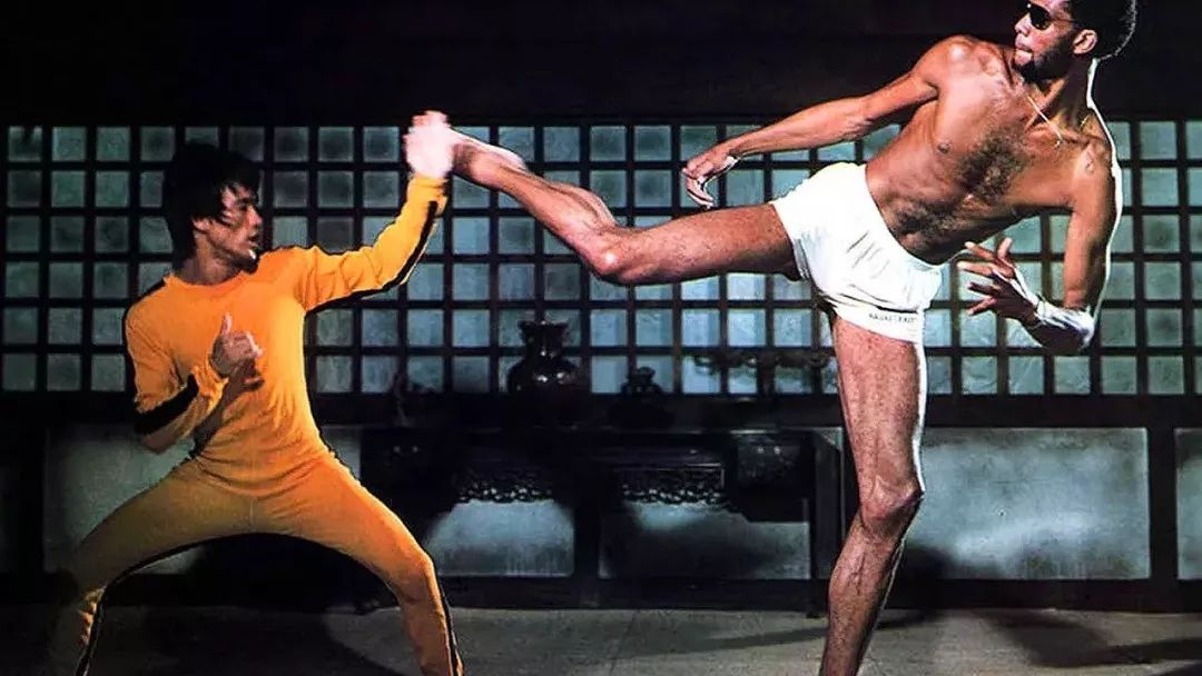 没有练武术、不懂踢瓶盖,你只是一个60分的潮人|街头文化终极秘籍