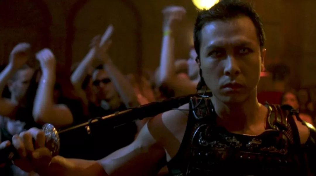 没有练武术、不懂踢瓶盖,你只是一个60分的潮人|街头文化终极秘籍