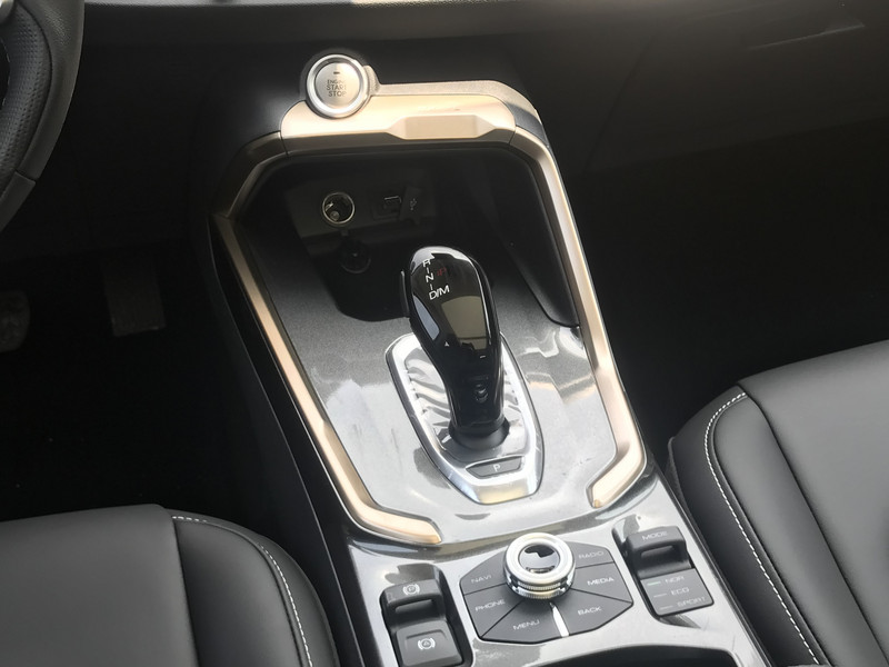 很省心说说H6的优缺点