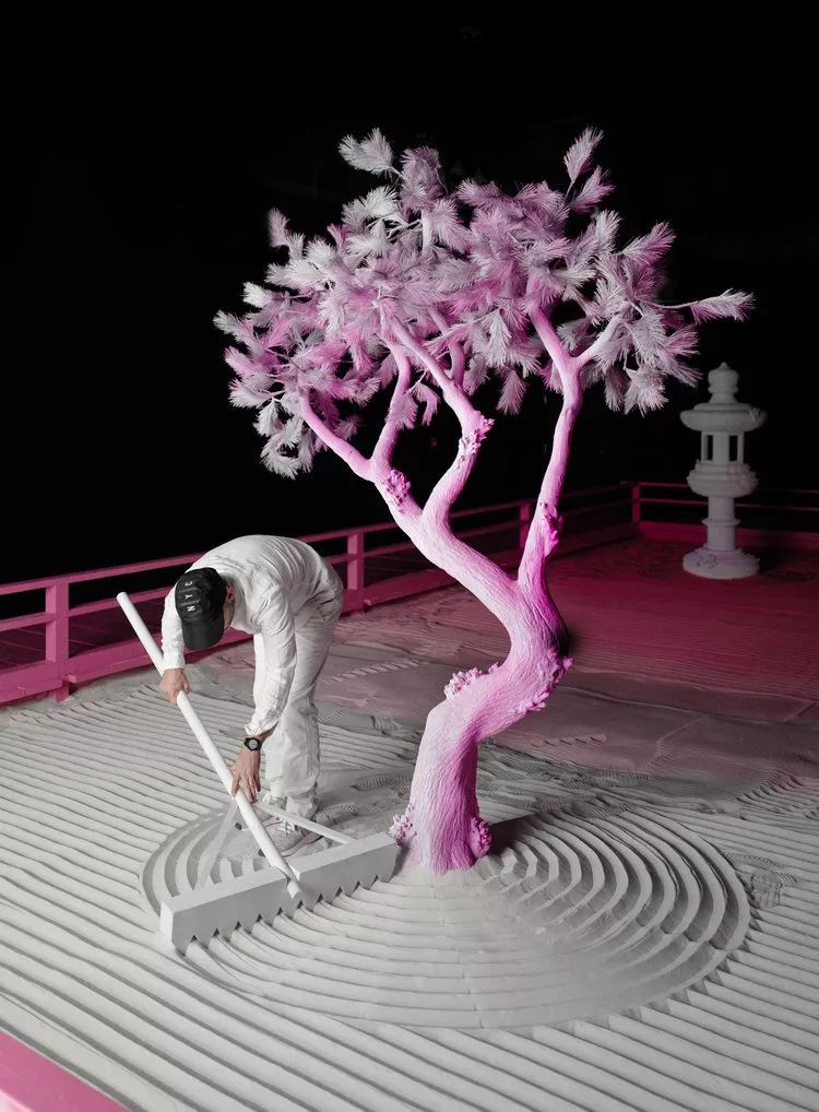 “在现”DanielArsham的八块拼图