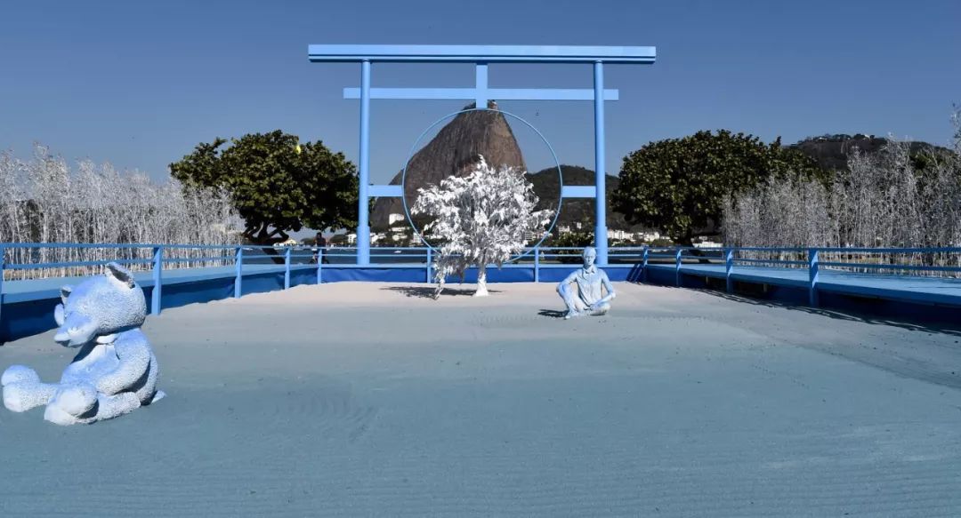 “在现”DanielArsham的八块拼图