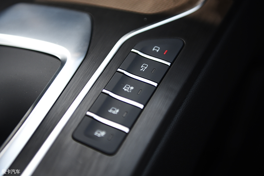 2021款weyvv6跟2020款有啥区别,weyvv6真实优缺点