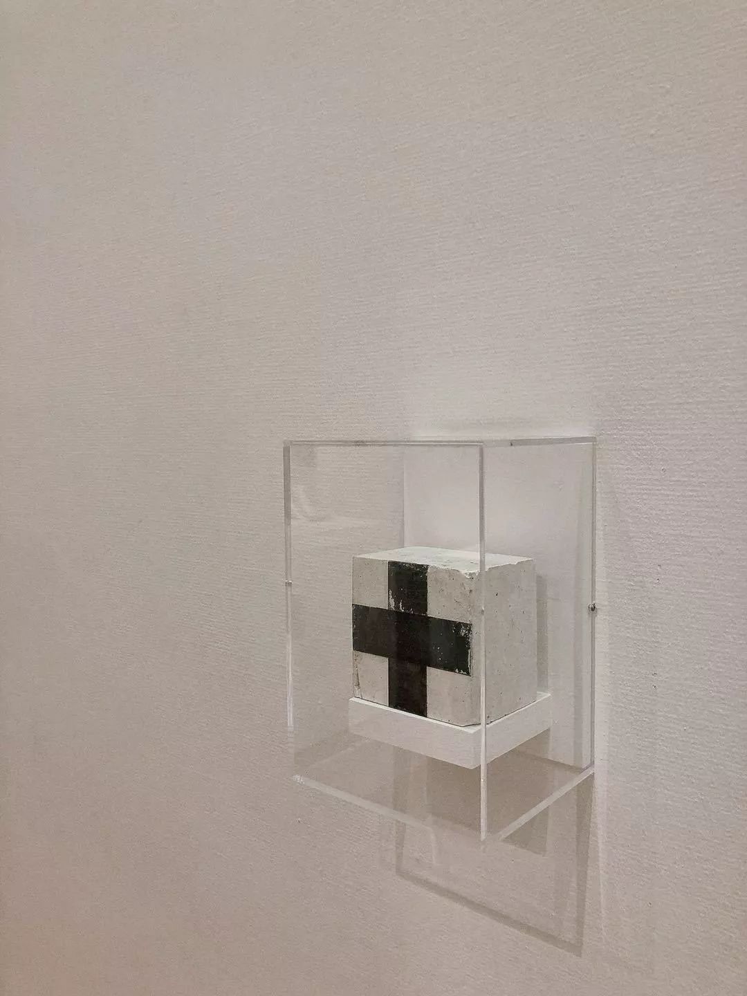 走出成都｜幸运的人，才可以在巴黎自由迷失