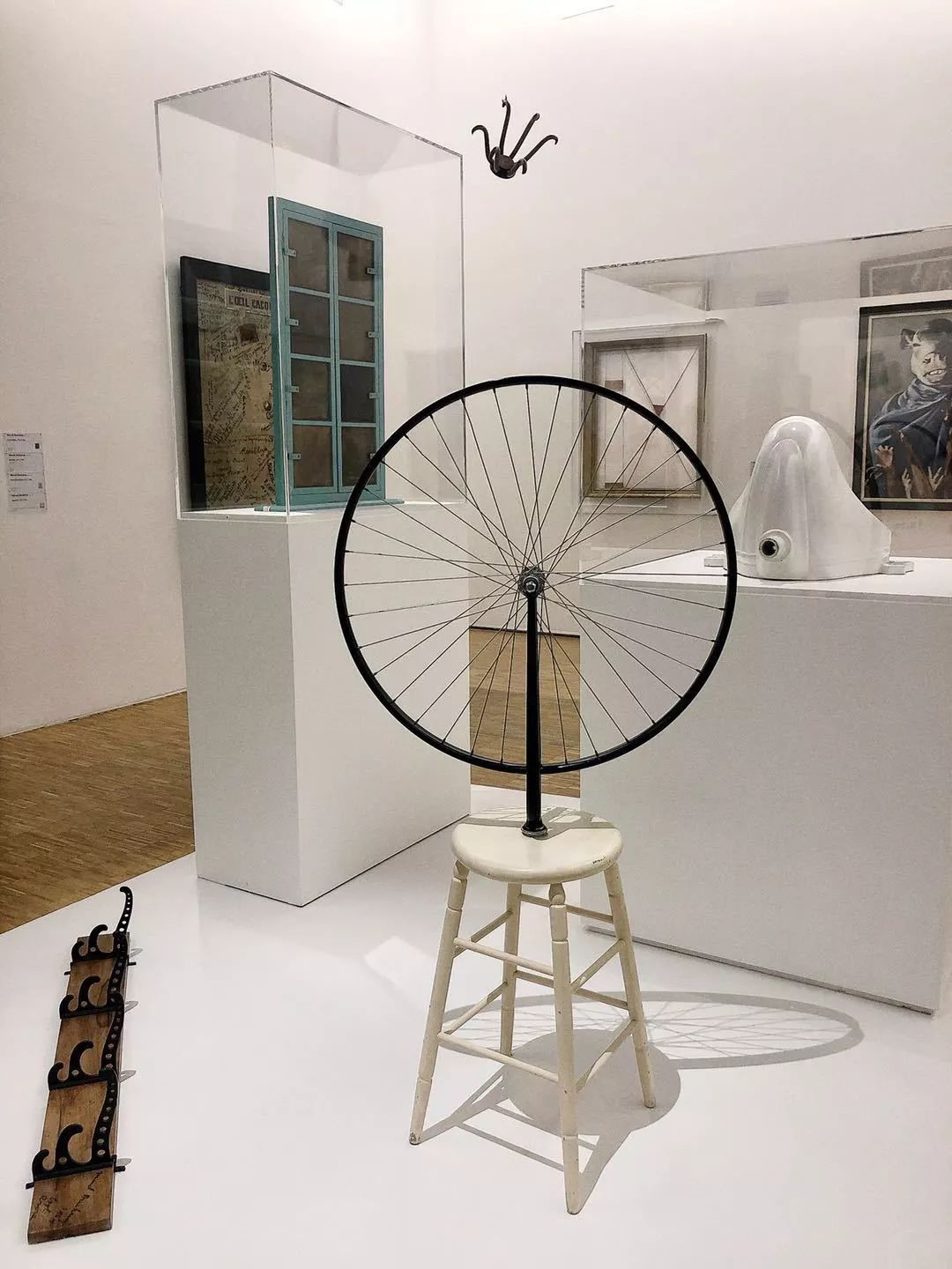 走出成都|幸运的人,才可以在巴黎自由迷失