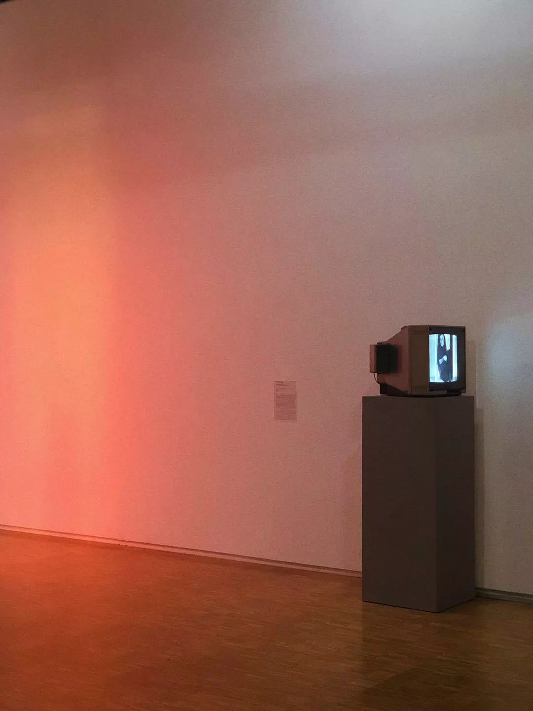 走出成都|幸运的人,才可以在巴黎自由迷失