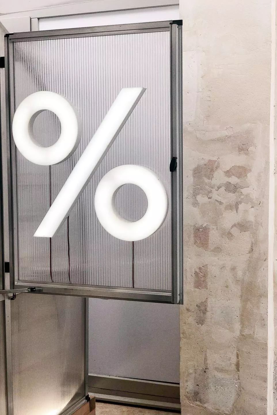 走出成都｜幸运的人，才可以在巴黎自由迷失