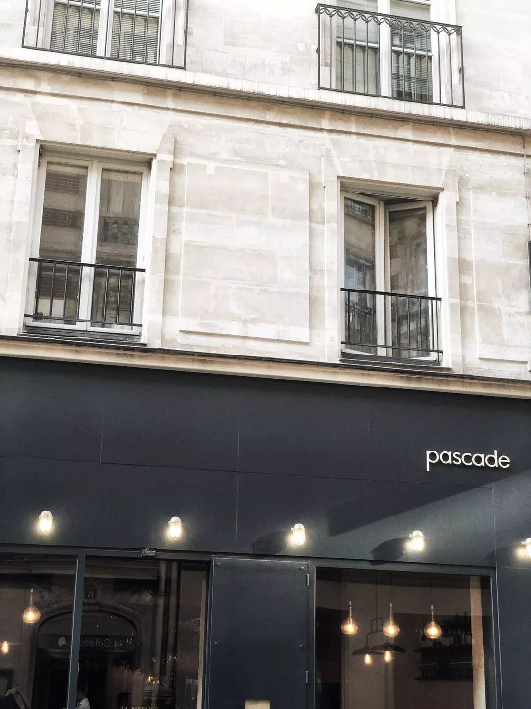 走出成都|幸运的人,才可以在巴黎自由迷失