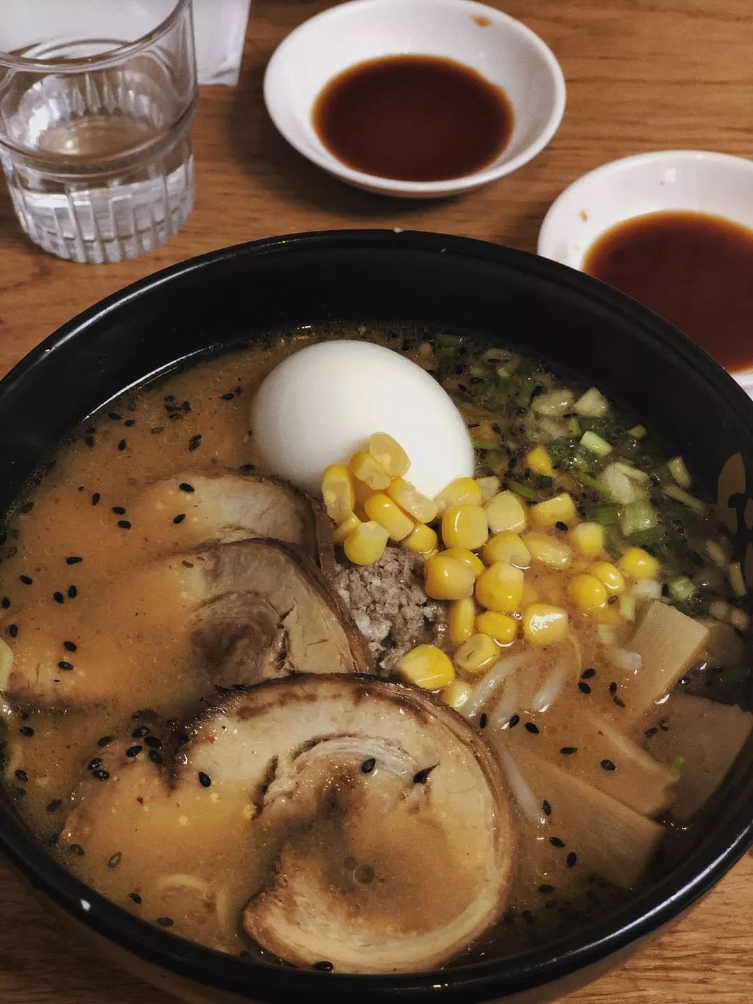 走出成都|幸运的人,才可以在巴黎自由迷失