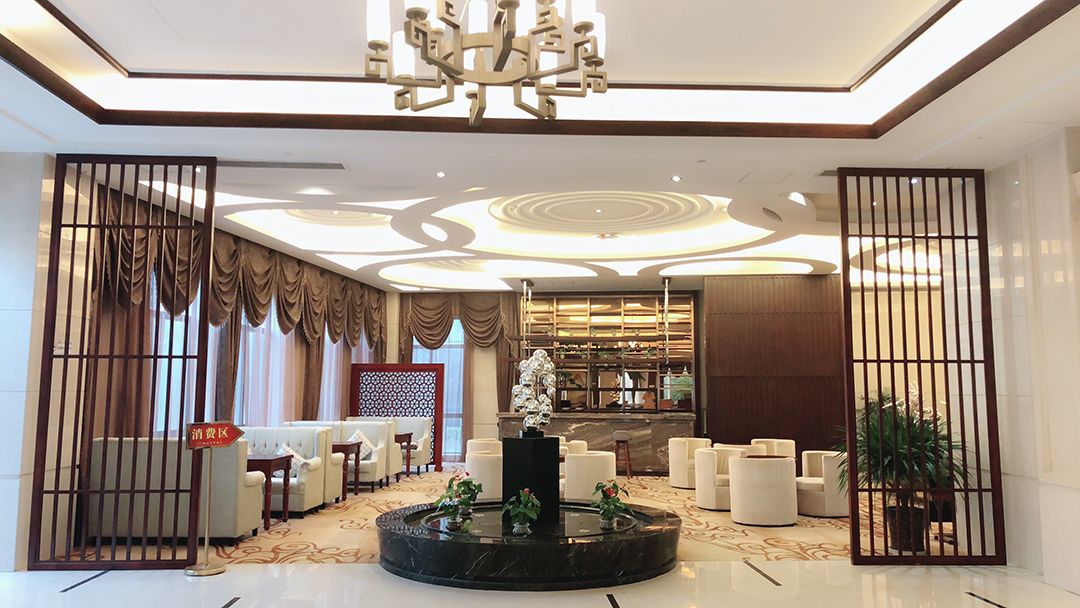 定了!我的婚礼就在8月4日