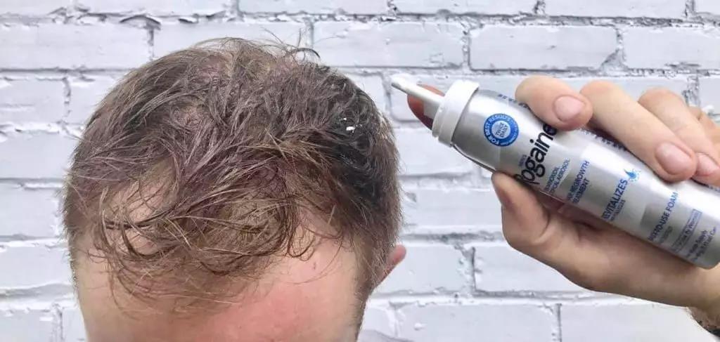 4岁孩子长小胡须,4岁小男孩长小胡须