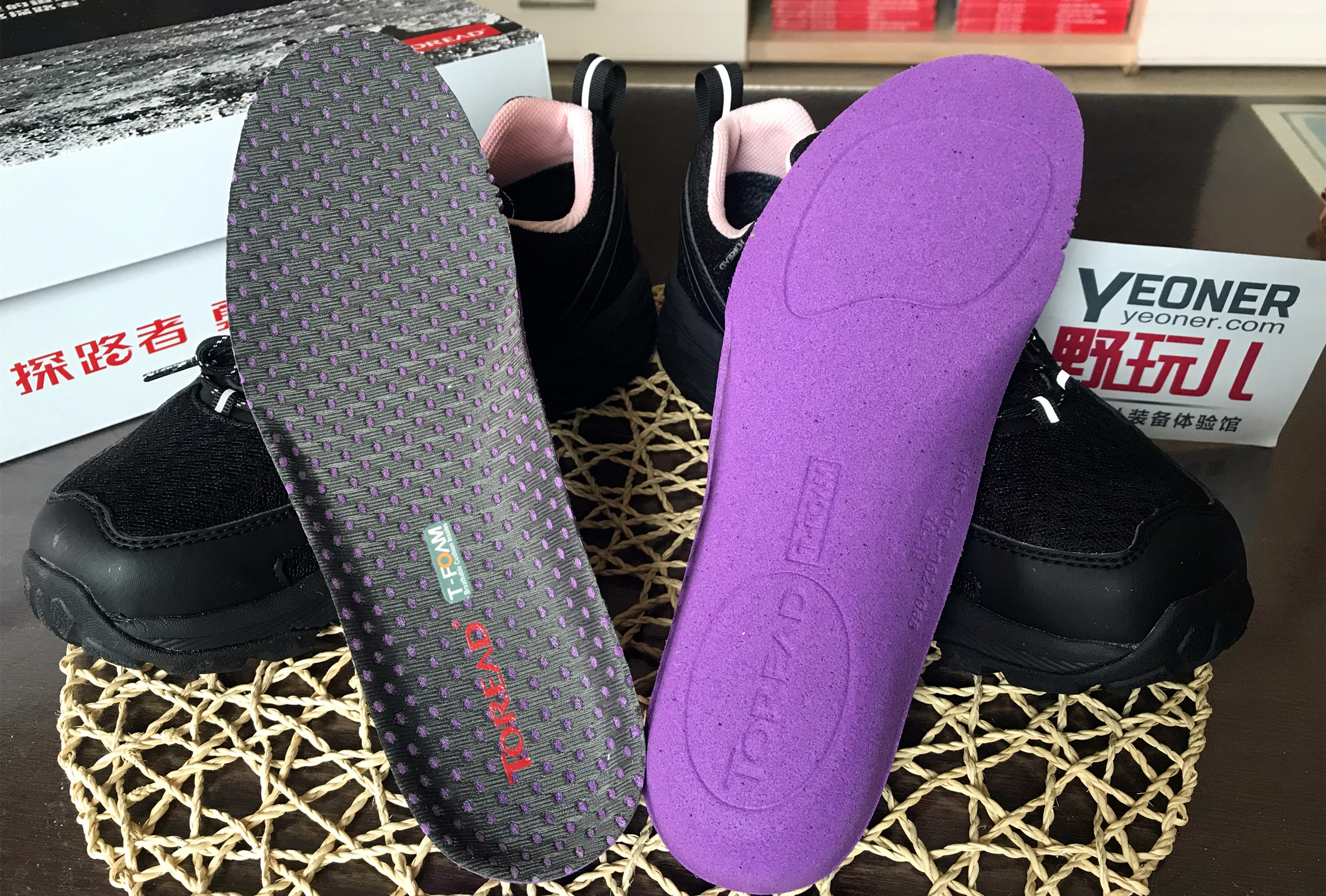 探路者户外登山鞋goretex,探路者和北面的登山鞋对比