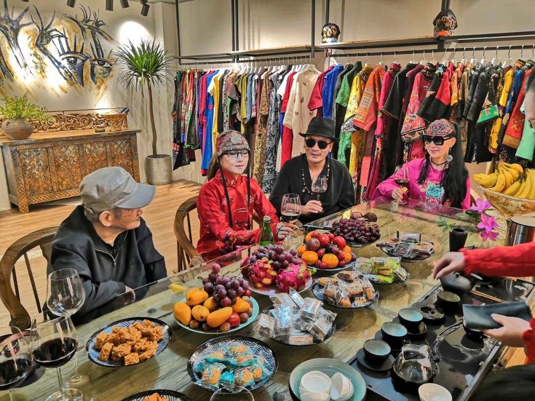 孔雀公主杨丽萍漂亮,孔雀公主杨丽萍怎么样