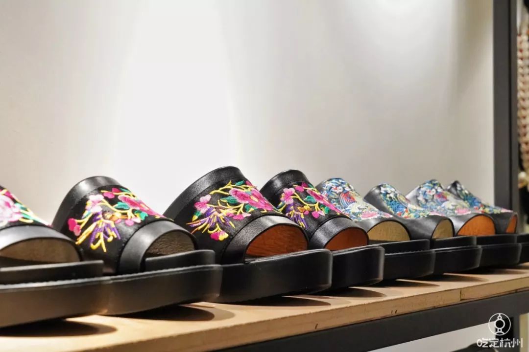 孔雀公主杨丽萍漂亮,孔雀公主杨丽萍怎么样