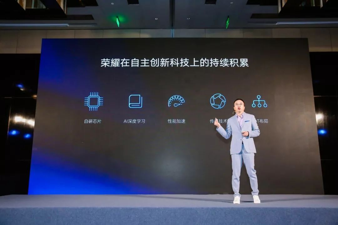 华为防窥屏,华为智慧屏