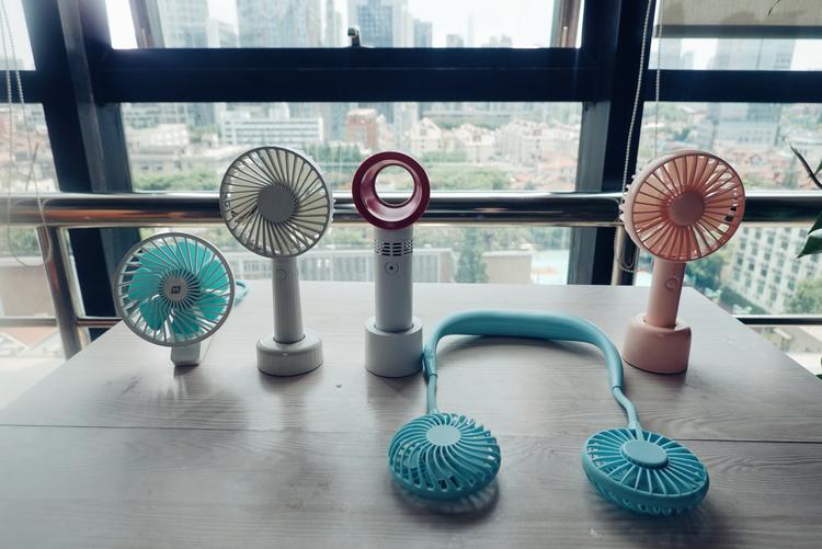 购买便携小风扇怎么选避免踩坑,哪种便携式小风扇好用