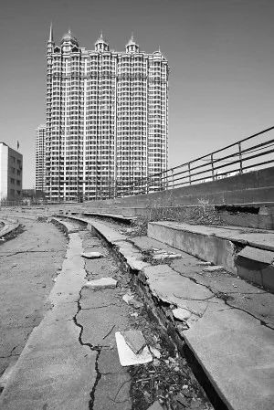 道外八区体育场改造完了吗,道外八区体育场在哪