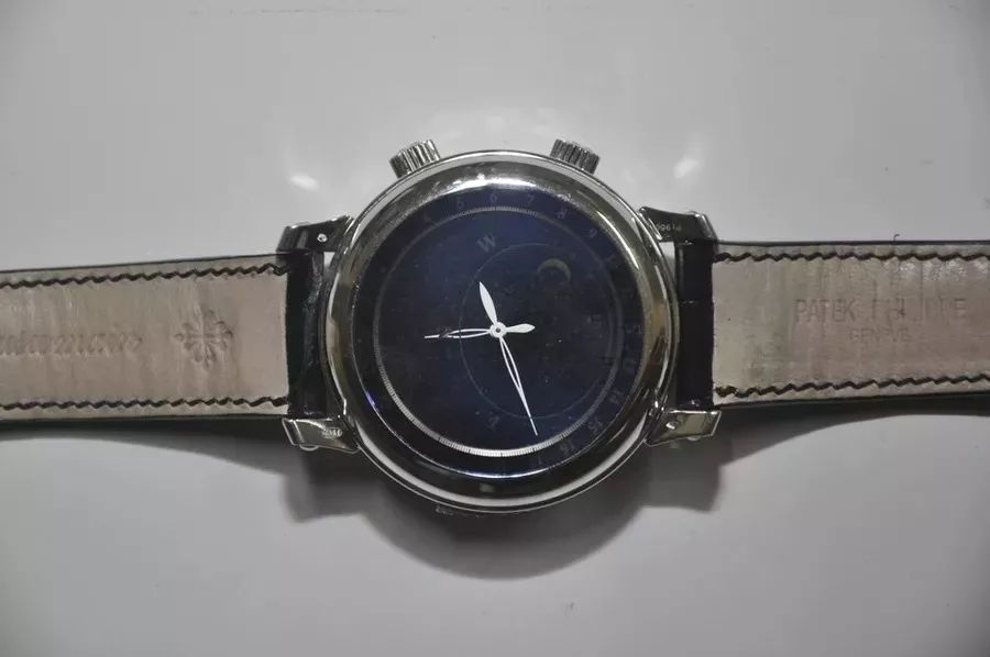 这块贪官的手表，起拍价720万元！5万多人围观