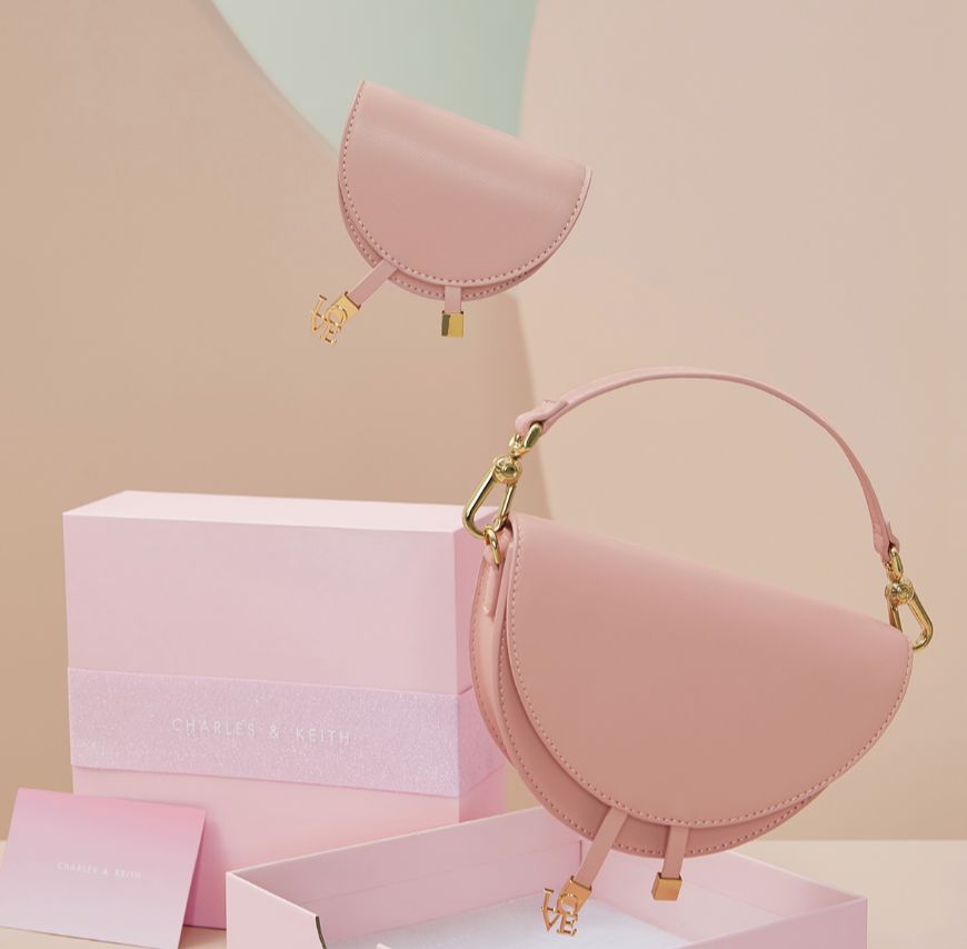 金泫雅的红卡点,金泫雅年卡