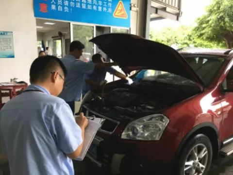 小车年检周期在本月就可以吧,小车年检过一天还能开吗