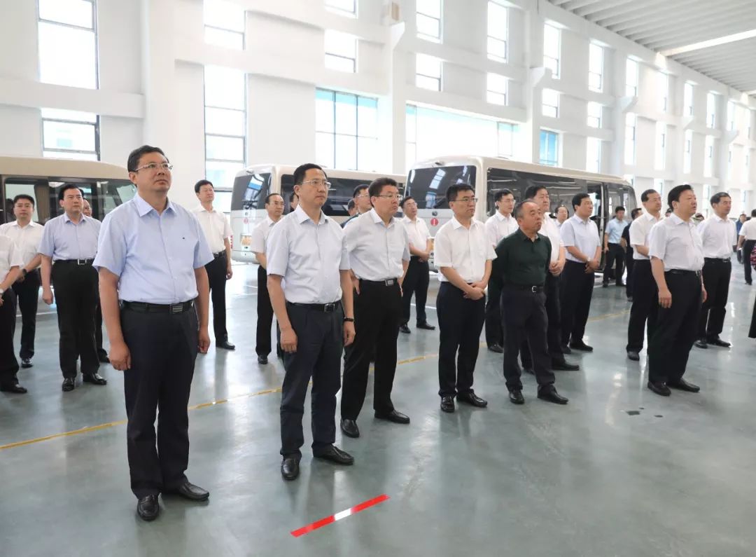 激情干事,激情燃烧干事创业