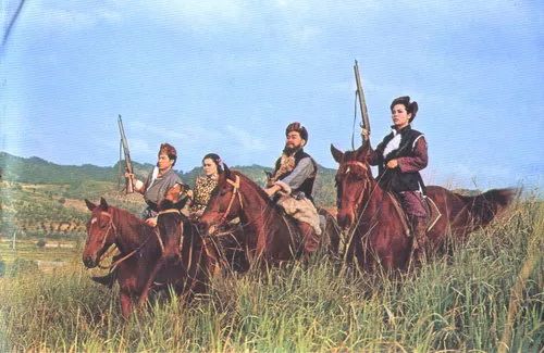 越来越多的国产剧，正在遗忘中国人的“生活细节”