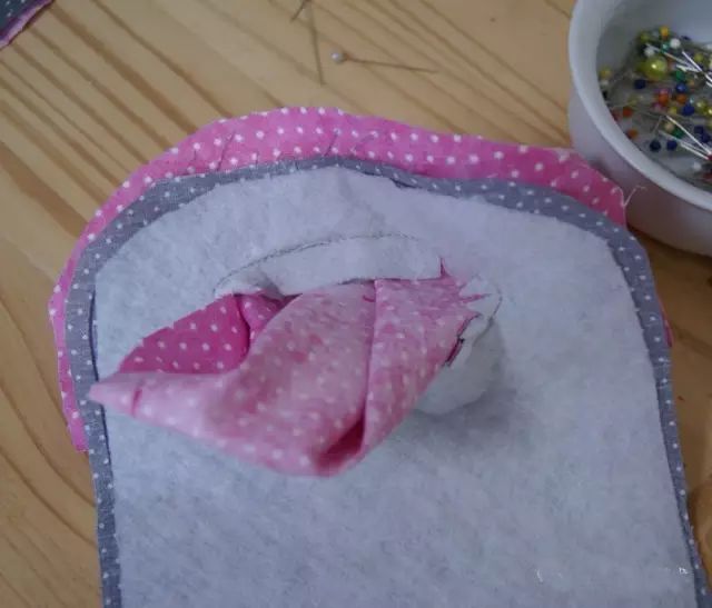 碎布拼接收纳视频,一块块拼图收纳方法