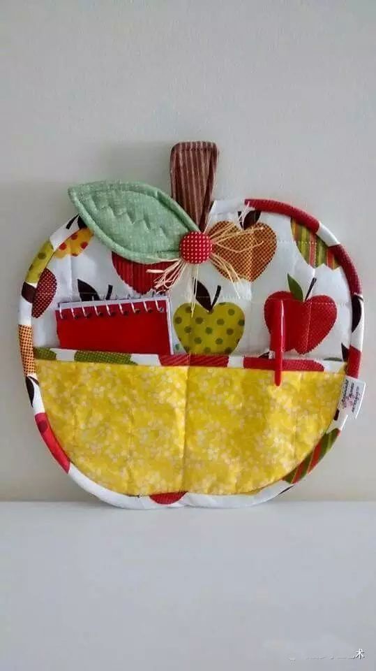 碎布拼接收纳视频,一块块拼图收纳方法