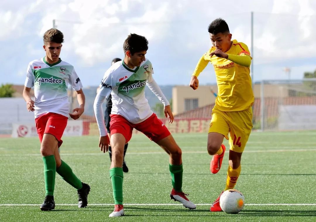 皇马最新青训,皇马青训营招生条件