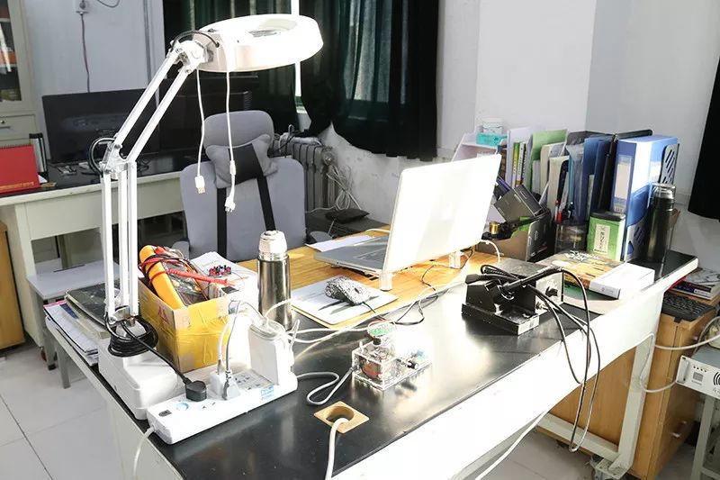 价值1000万的实验室长啥样？