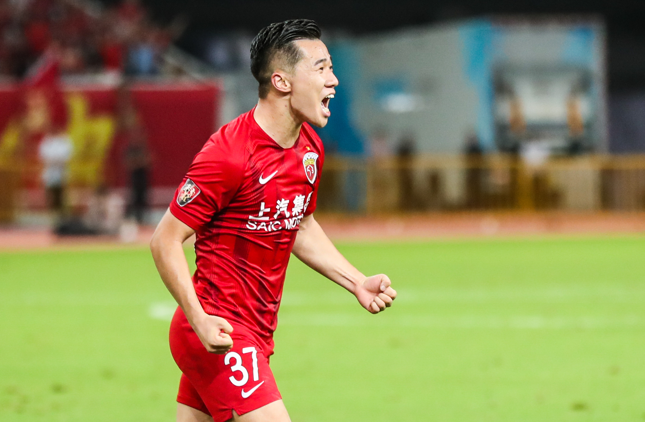 陈彬彬精彩进球,陈彬彬上港比赛