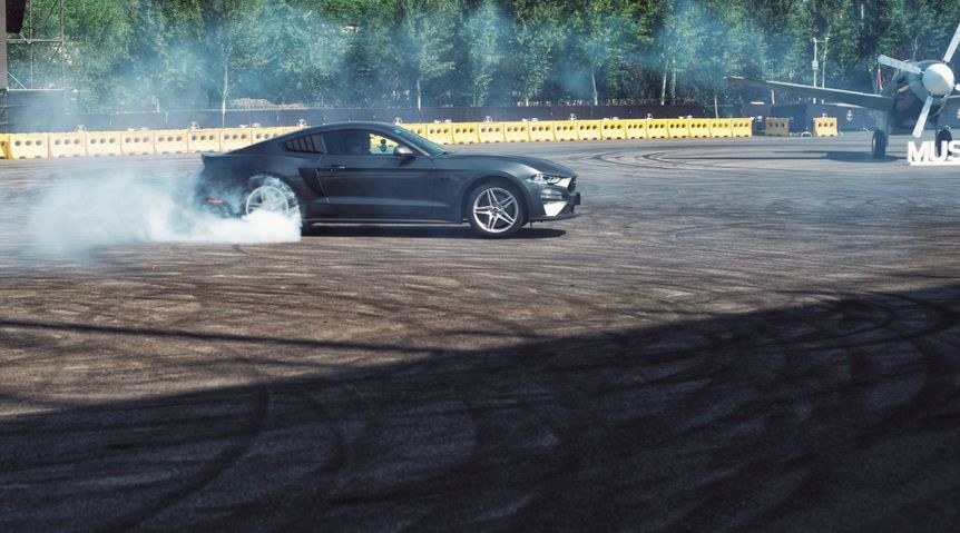 如何用最少的钱改最漂亮的车,怎么把车改成漂移神车