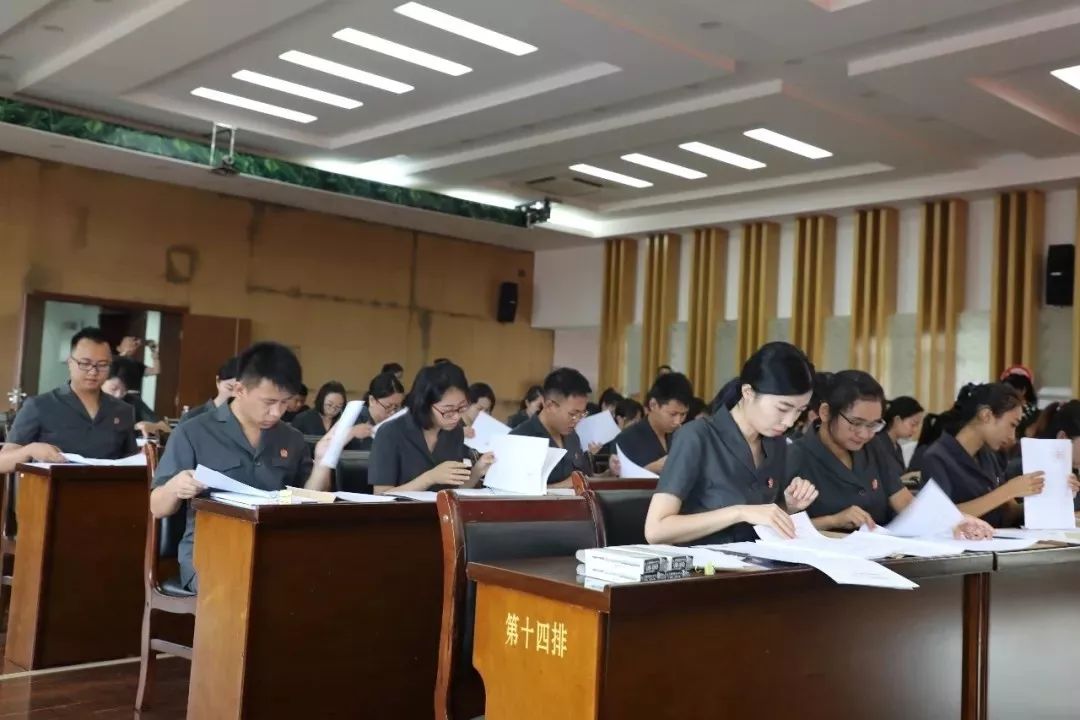 演绎一场速度与激情,演绎新时代的速度与激情