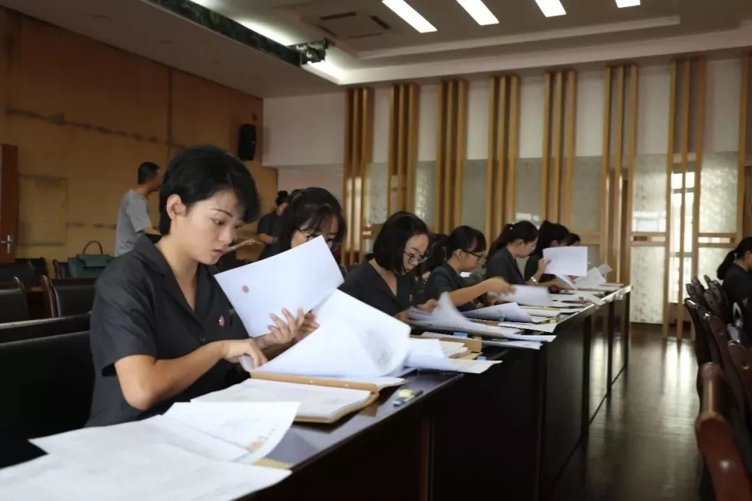 演绎一场速度与激情,演绎新时代的速度与激情