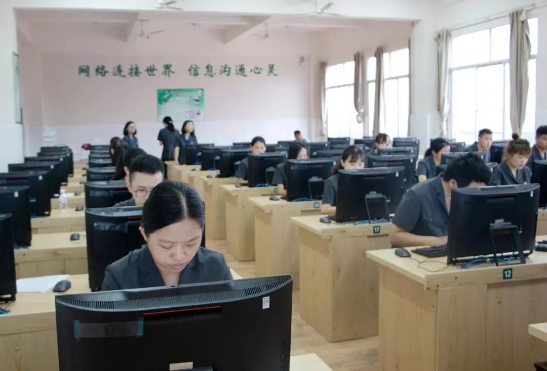 演绎一场速度与激情,演绎新时代的速度与激情