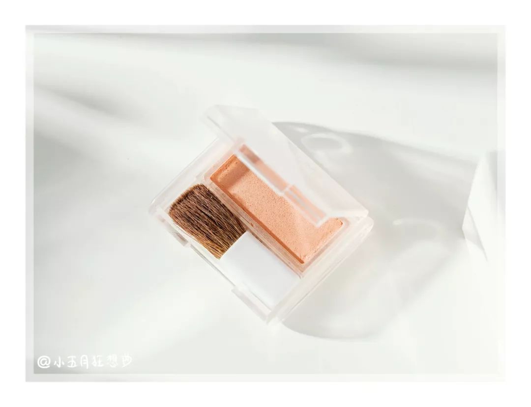 平价彩妆全套本初,一杯奶茶钱的彩妆推荐