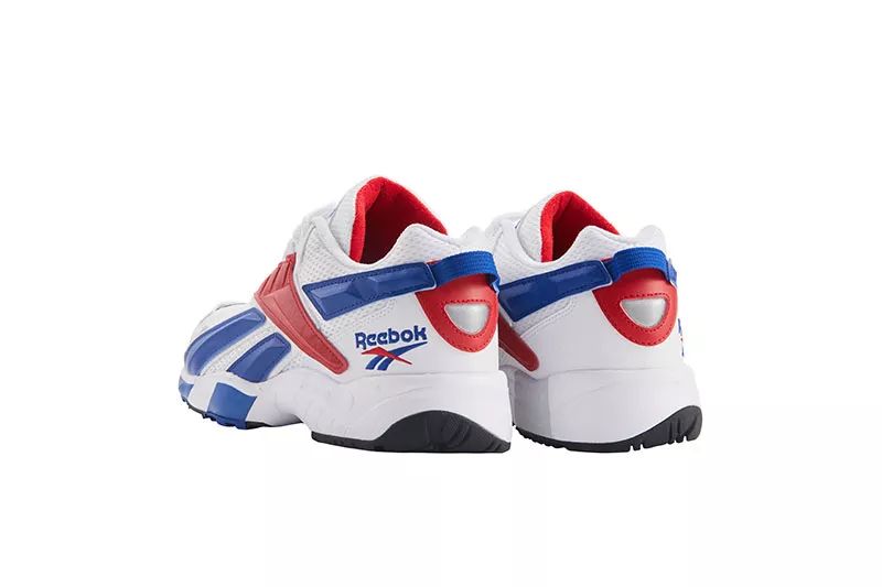 reebok经典复古跑鞋,reebokclassic高帮鞋