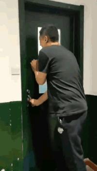 我发现了钢铁直男出轨的细节，结果...太优秀了哈哈哈哈哈哈哈哈哈哈