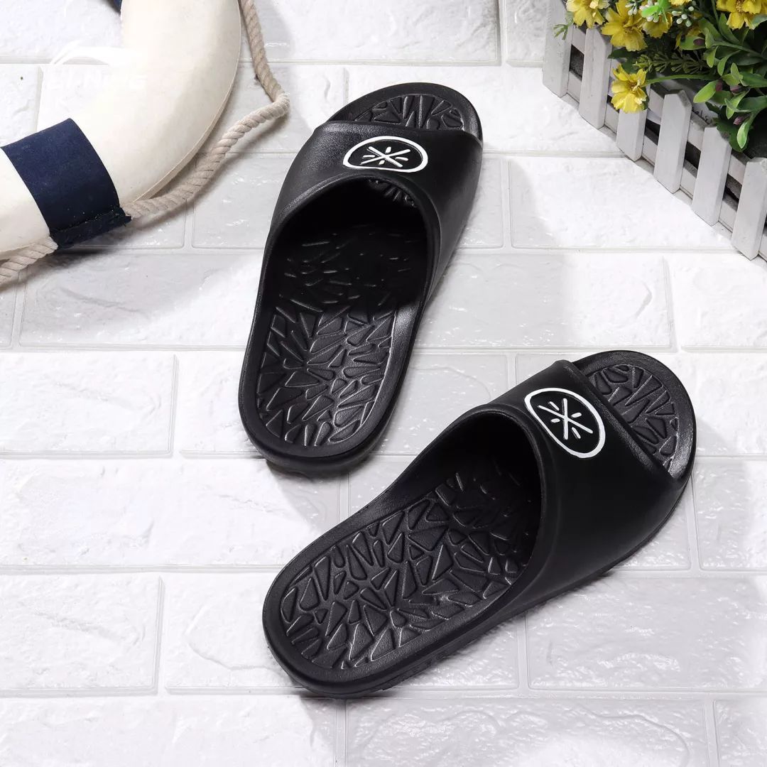 今年最潮流的拖鞋是哪种,最便宜的高性价比拖鞋