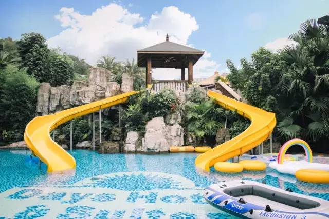 沉浸式泡温泉夏日玩水圣地推荐,送福利啦