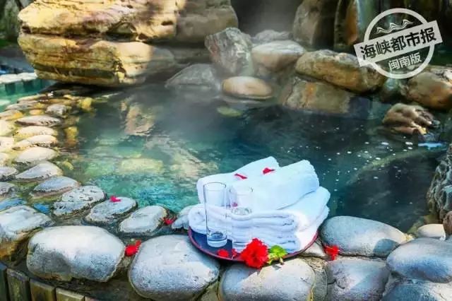沉浸式泡温泉夏日玩水圣地推荐,送福利啦