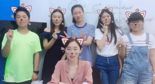 新东方老师好｜李雨桐：自带双面属性的小姐姐老师