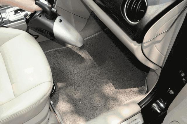 夏天车里面老是有蚊子怎么办,夏天车里蚊子怎么消除