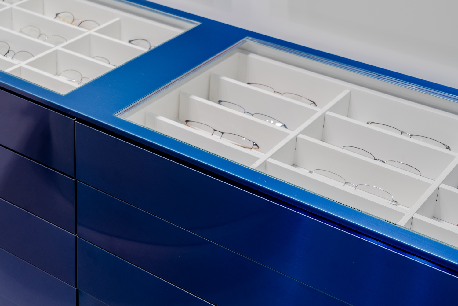 厦门暴龙眼镜有限公司,暴龙眼镜在厦门吗