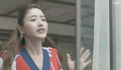 从无人问津到红遍全国的女人,从无人问津到大红大紫完整版