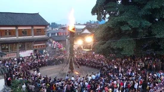 今年的火把节在哪里玩,火把节去哪过最地道