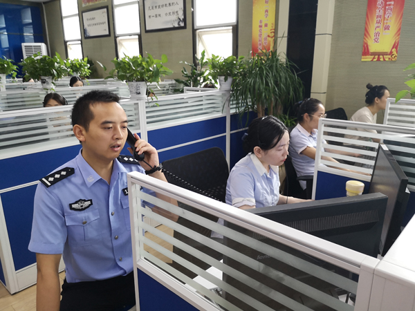 安居区12345,12345市民服务热线24小时在线值守